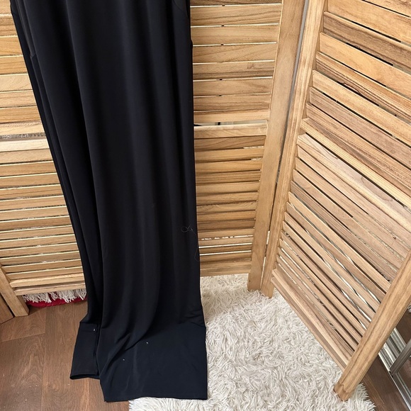 NWT_ Helsa Sheer Knit Curve Maxi Dress in Black size L - Picture 7 of 10